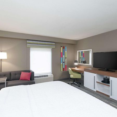 Hampton Inn Weston, Wv Екстер'єр фото