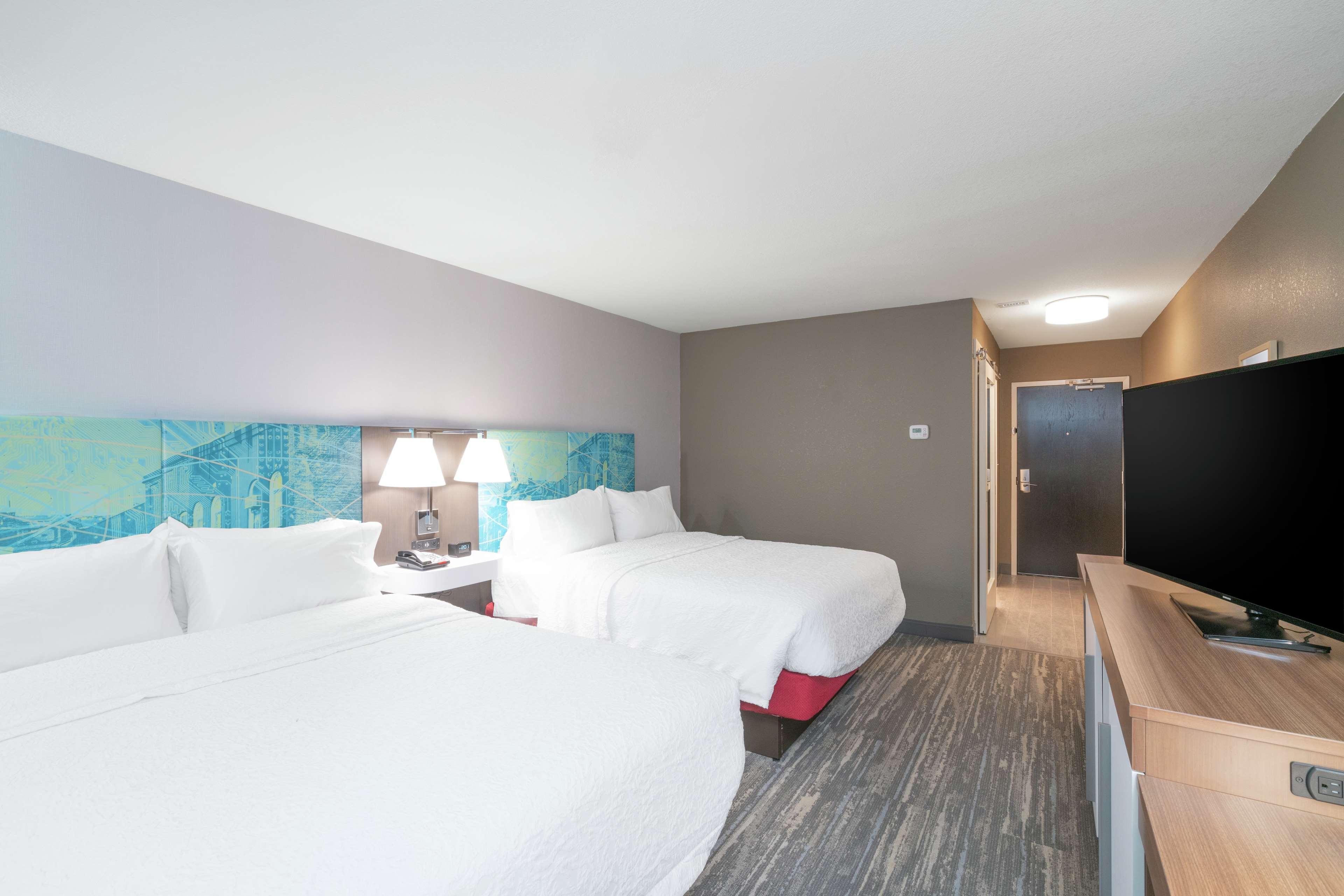 Hampton Inn Weston, Wv Екстер'єр фото