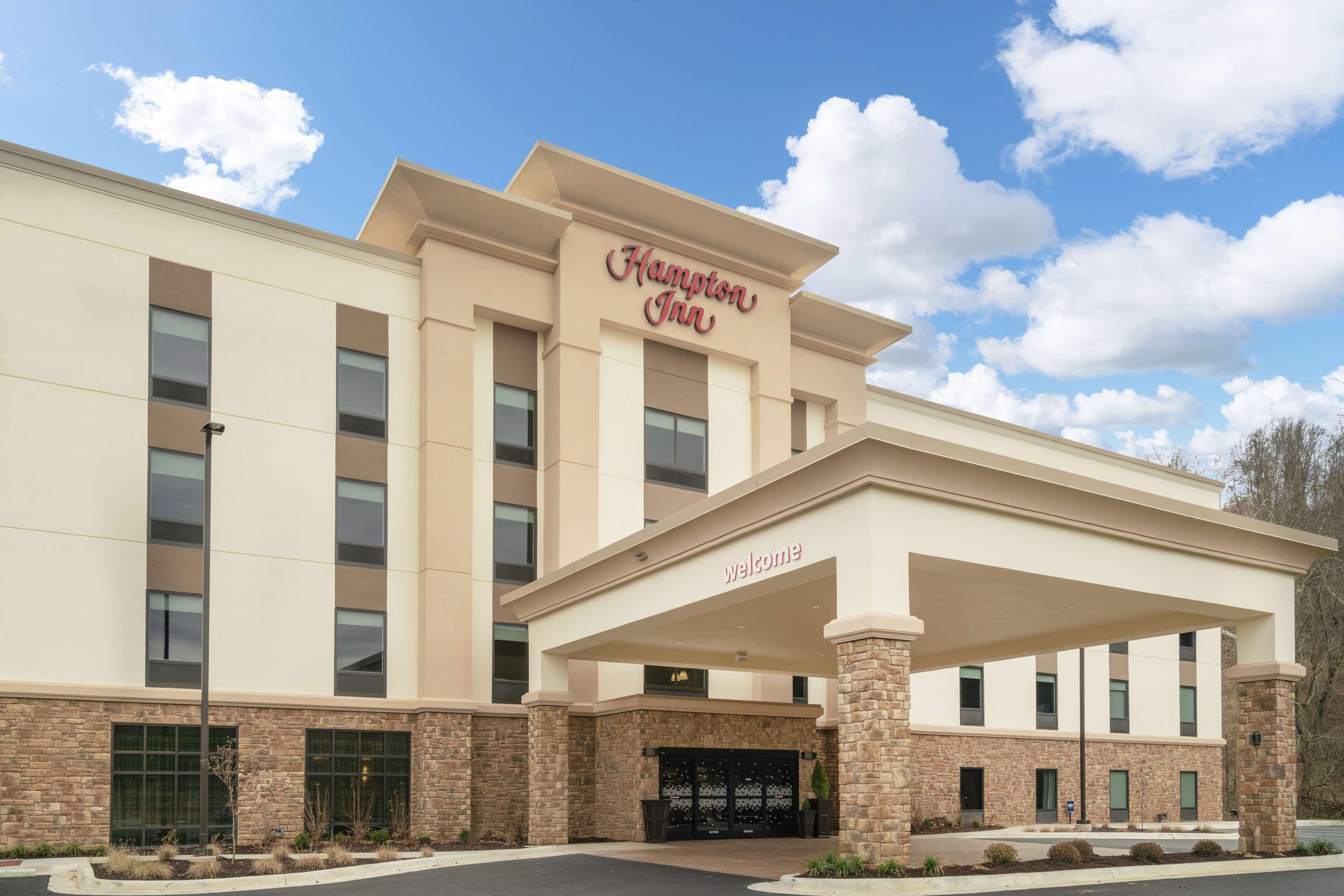 Hampton Inn Weston, Wv Екстер'єр фото